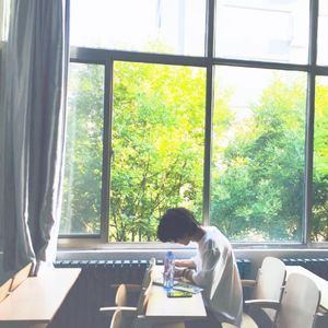 色情网18㊙️免费
